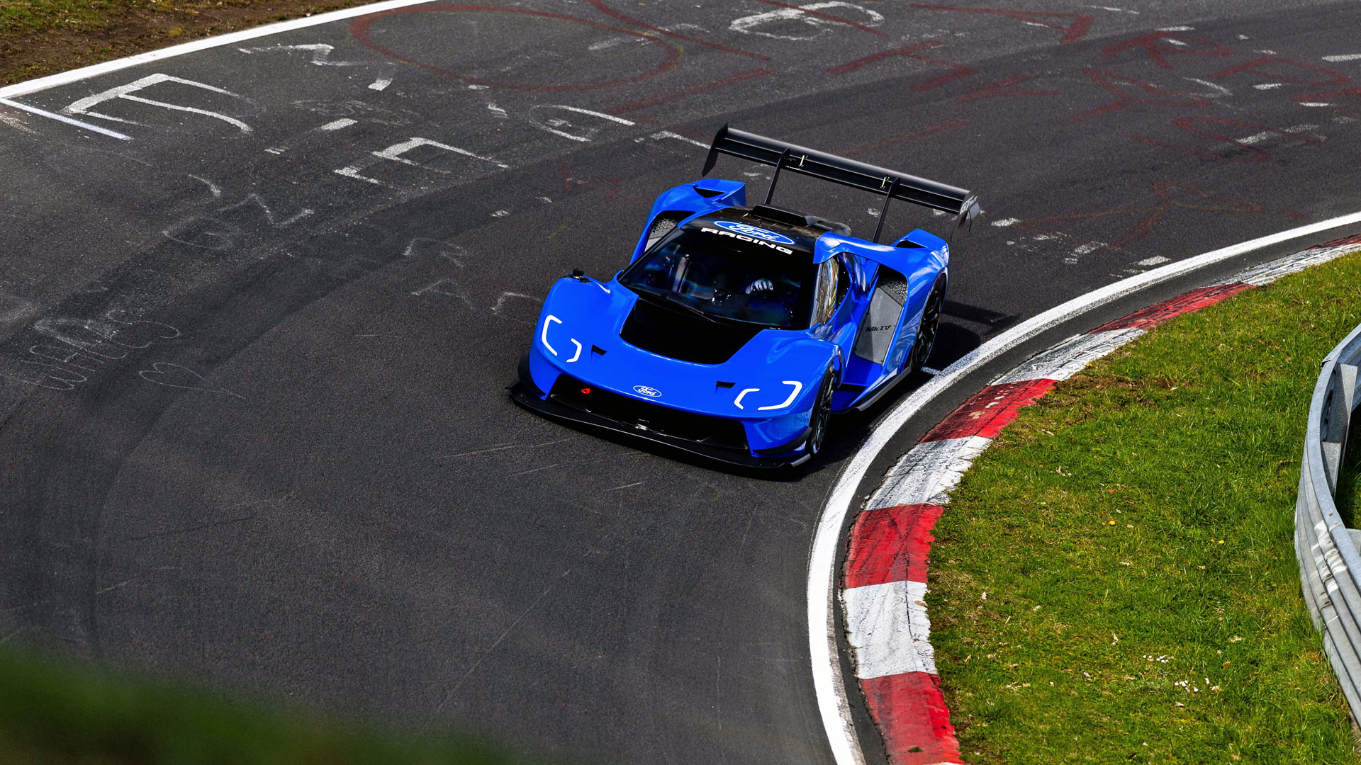 Ford GT Mk IV sets Nurburgring lap record
