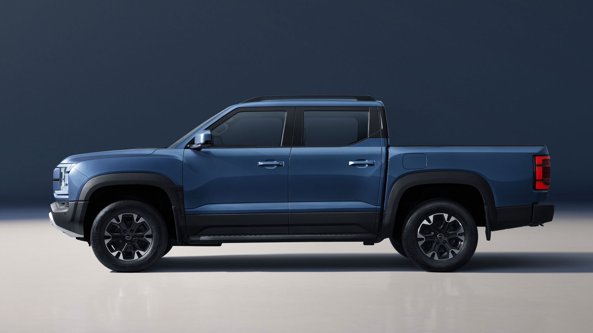 2026 BYD Shark Pickup