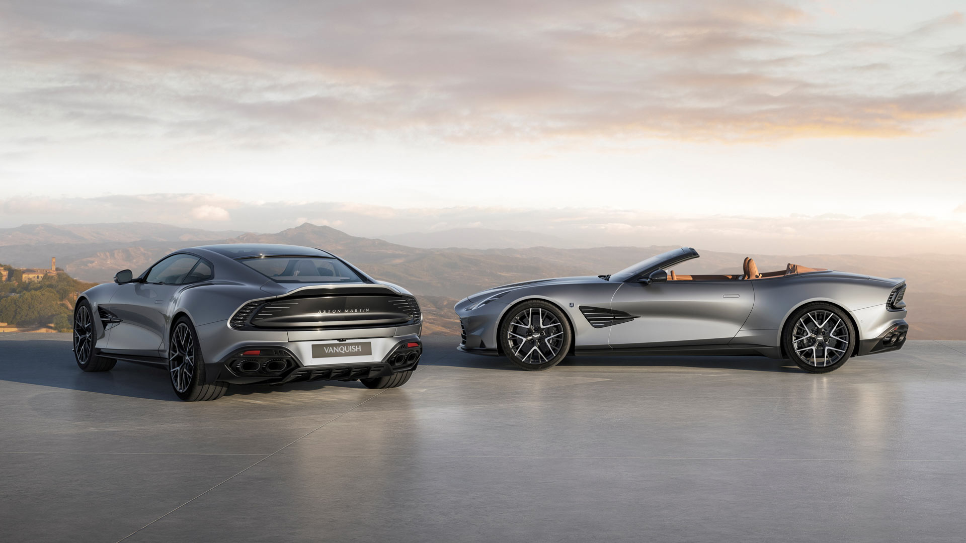Aston Martin Vanquish 25