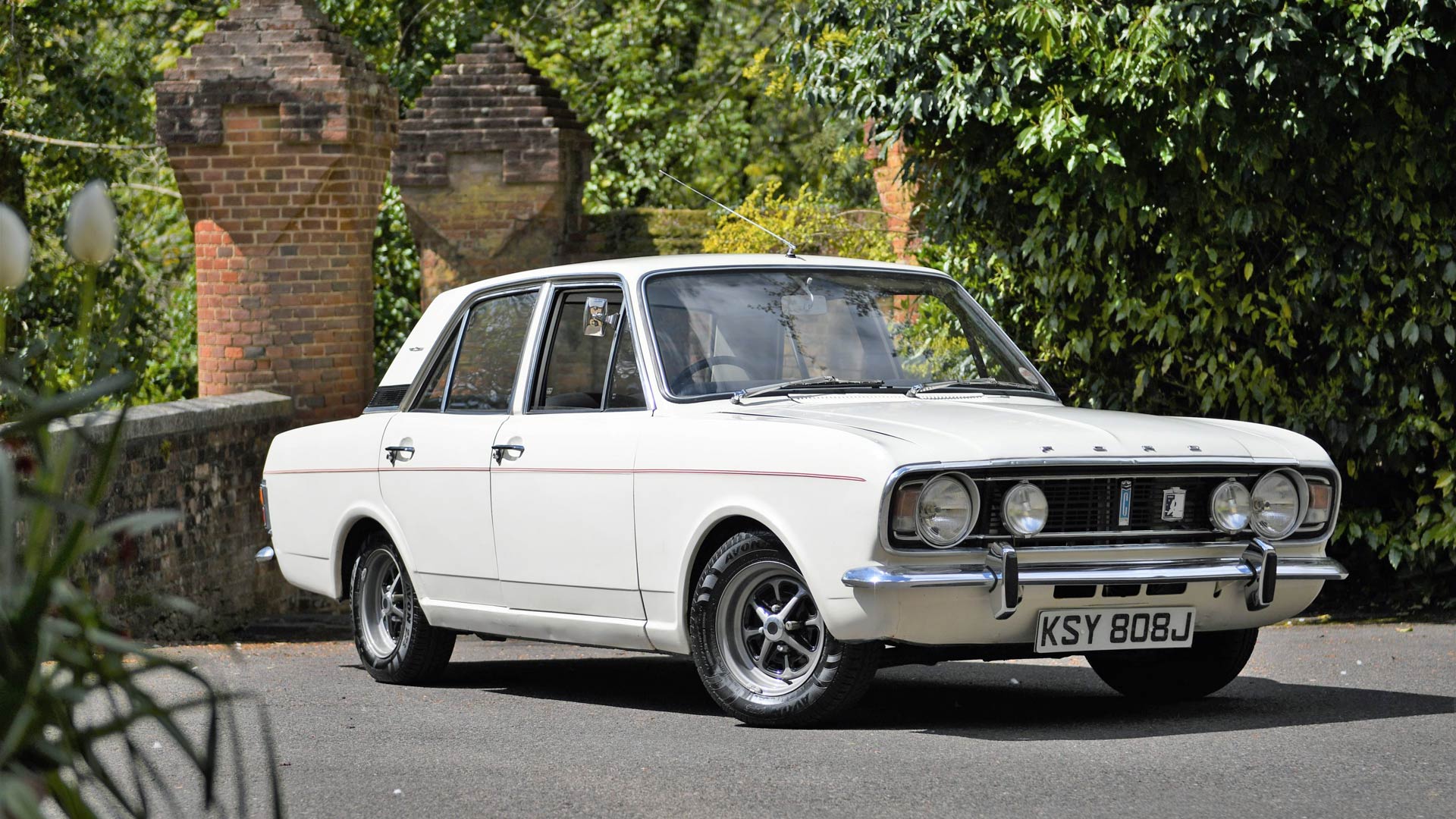 Half of Classic Cars Not Being Driven