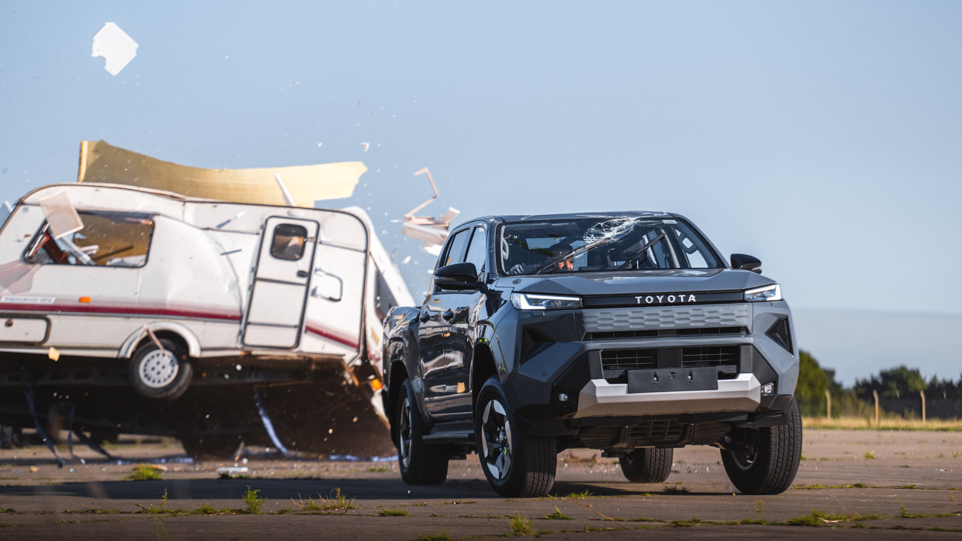 2026 Toyota Hilux Caravan Drop