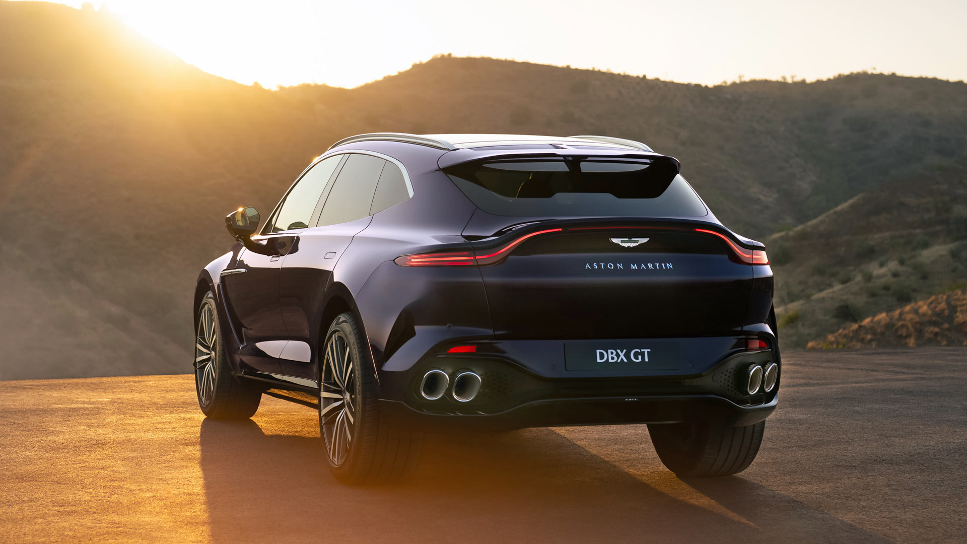 Aston Martin DBX GT