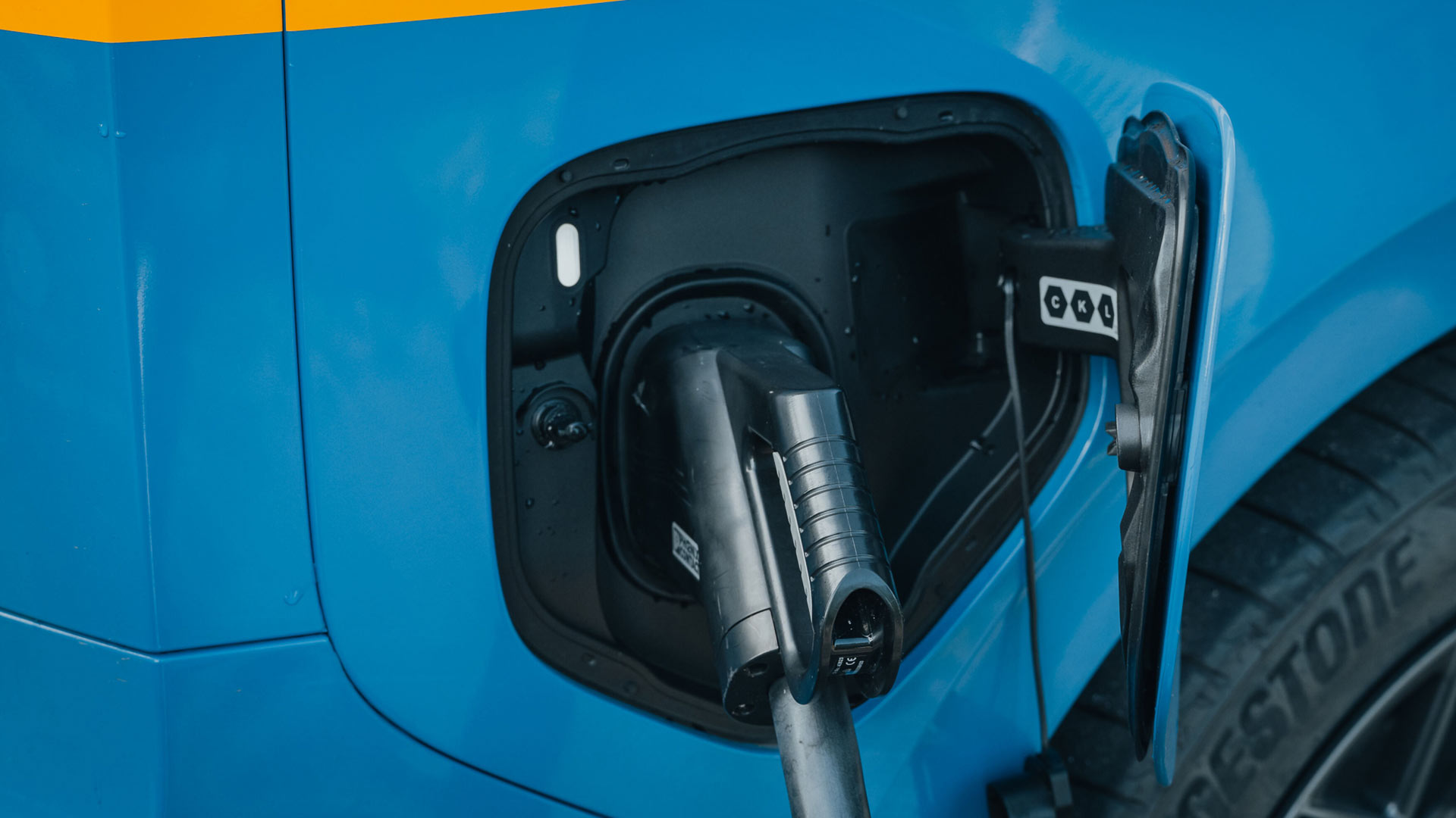 Kwik Fit EV Buying